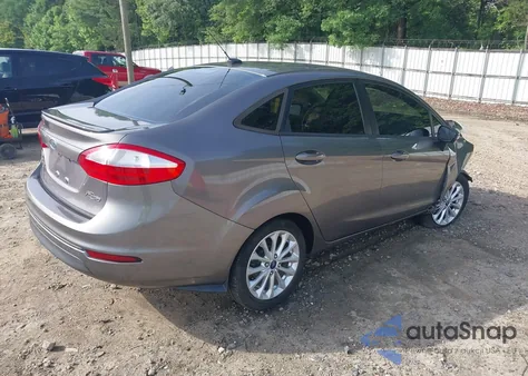 2014 Ford Fiesta Se из США, поврежденный, VIN 3FADP4BJ4EM113776